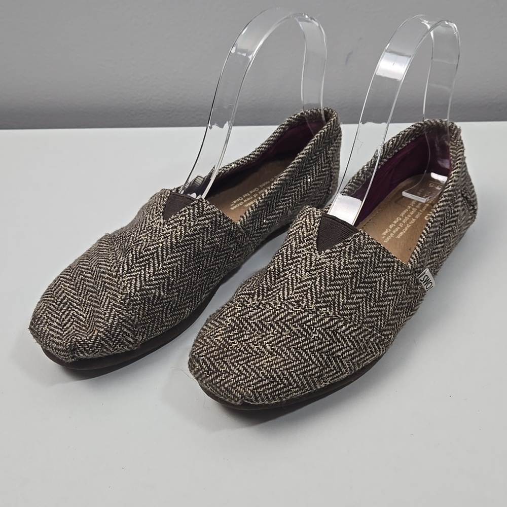 Toms brown and white with gold specks slip on shoes